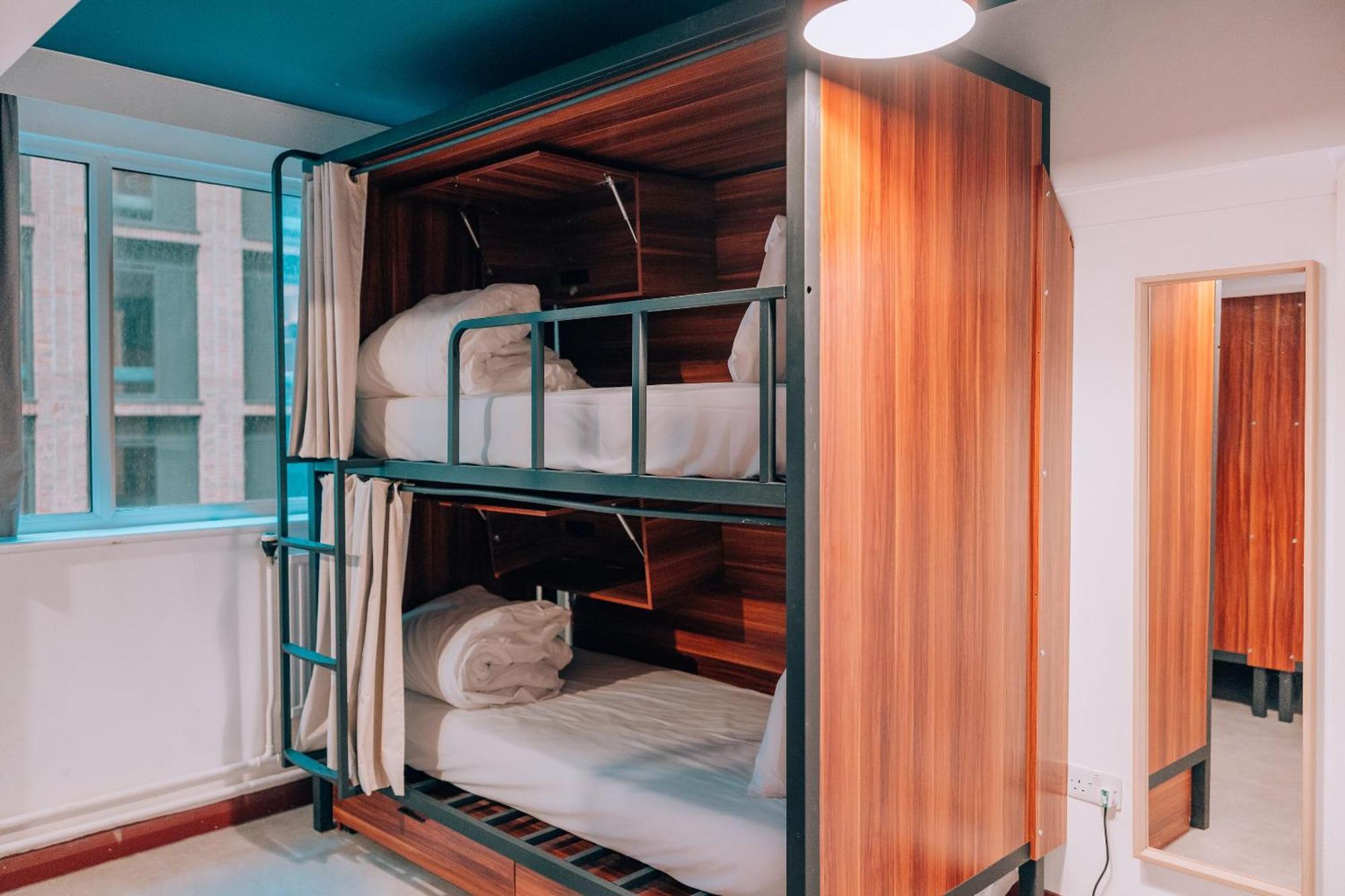 Ph Hostel *